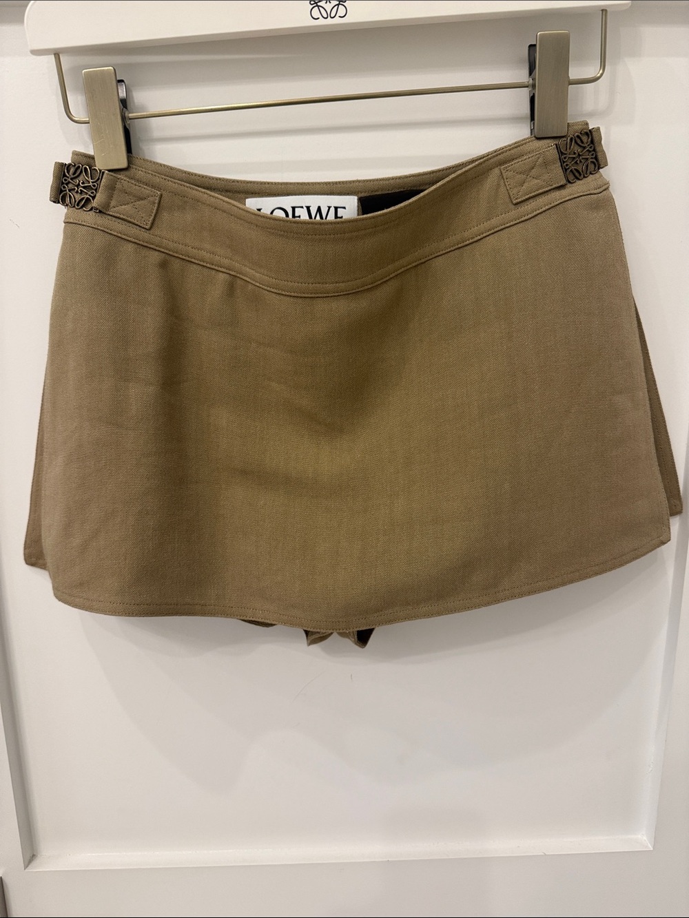 Loewe skort